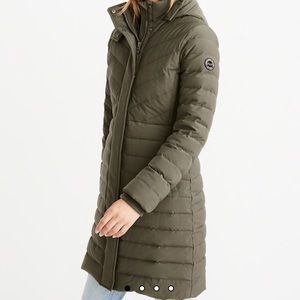 Abercrombie & Fitch Stretch Mid Thigh Down Parka